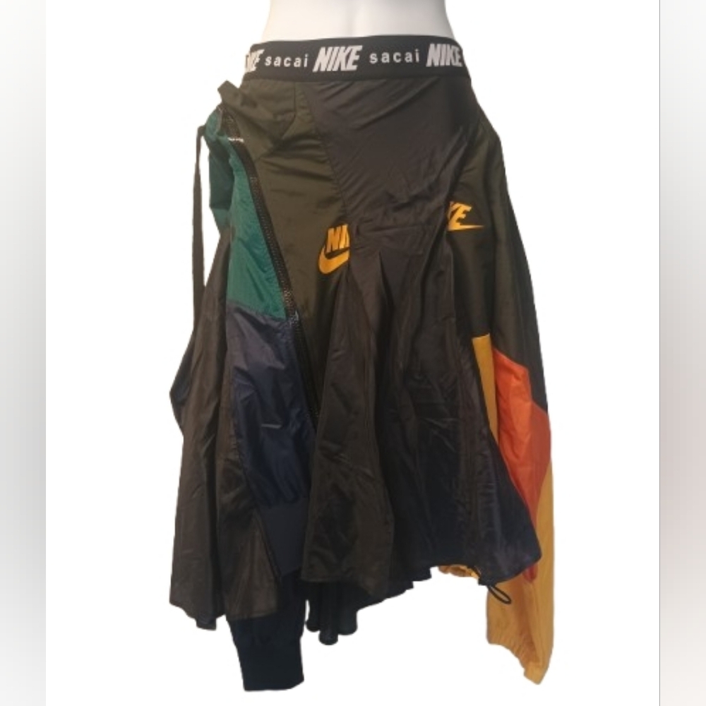 Nike x SACAI BLACK/University Gold Colorway Women's Skirt Size: XS - Picture 3 of 12